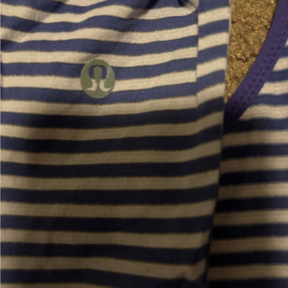Lululemonon- Racerback Tank - Picture 3 of 3